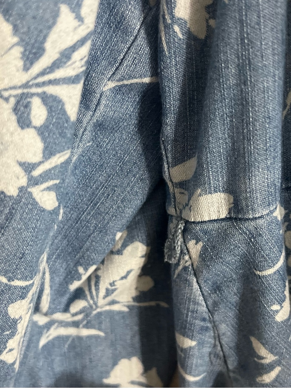 Westport Womens Plus Dress 22W Blue Floral Chambray 3/4 Sleever Button Front - Picture 4 of 6